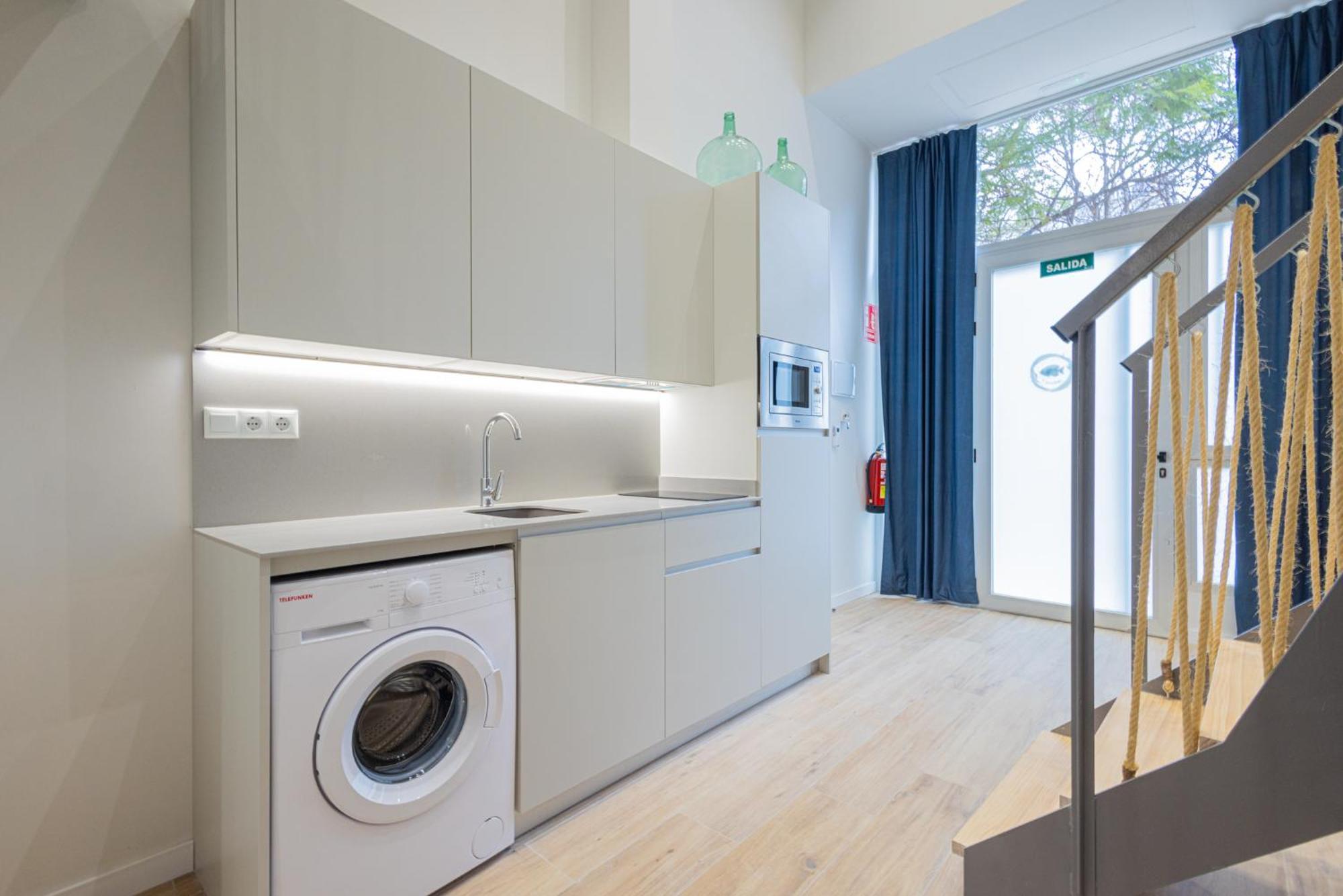 Florit Flats - The Seagull Apartments บาเลนเซีย ภายนอก รูปภาพ
